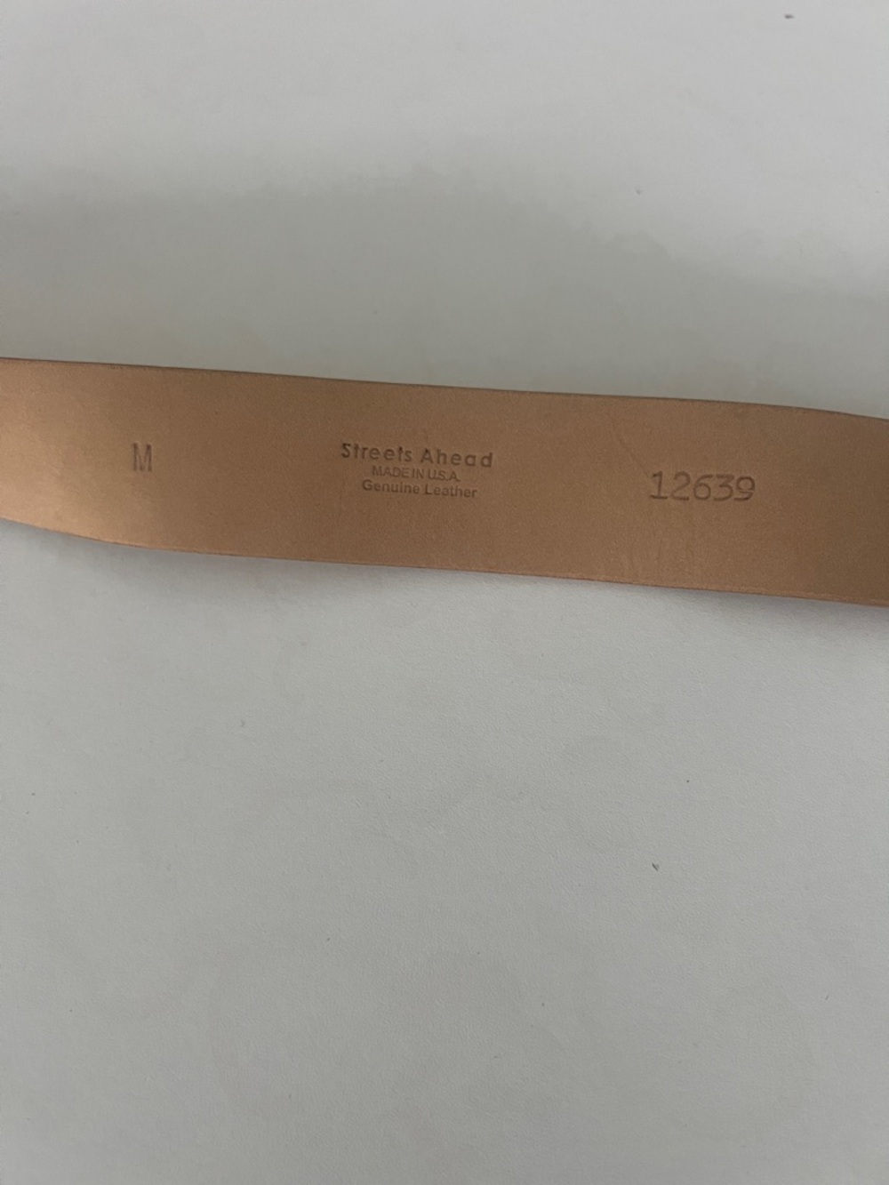 Streets Ahead Tan Leather Statement Belt. Size M - Picture 5 of 8